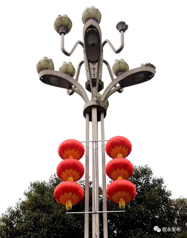 年味渐浓丨大红灯笼高高挂，今年春节叙永有点靓(图5)