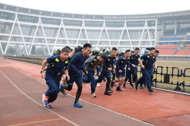 泸州市消防救援支队开展全员岗位练兵考核(图5)