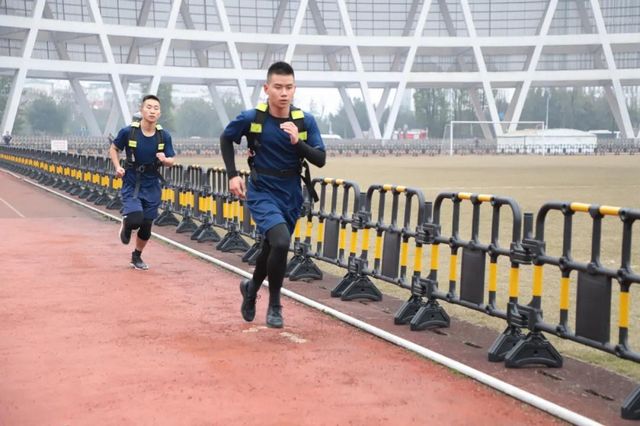 泸州市消防救援支队开展全员岗位练兵考核(图10)