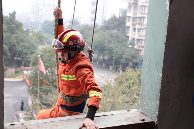 泸州市消防救援支队开展全员岗位练兵考核(图16)