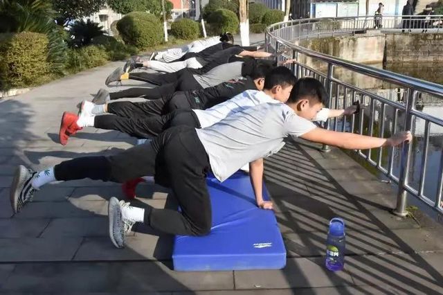 泸县九中顺利通过省划艇二队建设工作验收(图6)