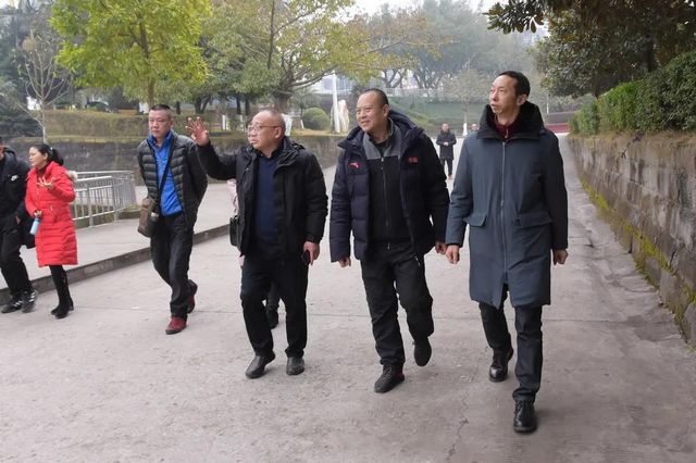 泸县九中顺利通过省划艇二队建设工作验收(图11)