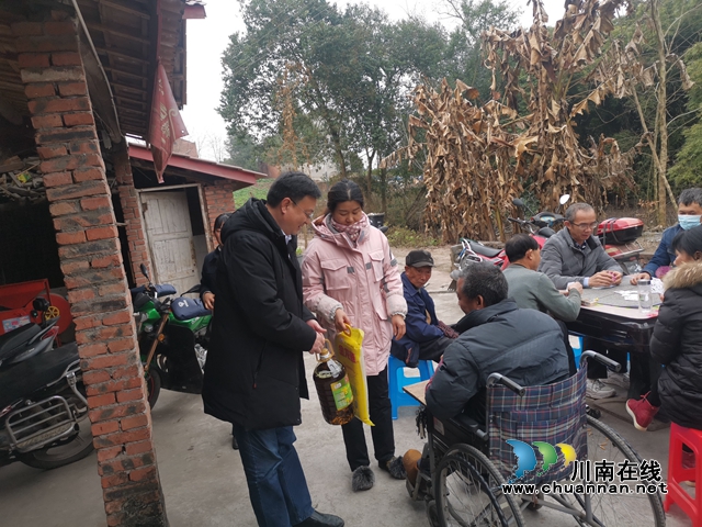 内江经开区:春节送温暖,情暖残疾人(图1) 内江经开区:春节送温暖,情暖残疾人(图1)