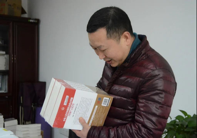 就地过年 | 江阳法官“充电蓄能”,备战《民法典》知识竞赛!(图14) 就地过年 | 江阳法官“充电蓄能”,备战《民法典》知识竞赛!(图14)