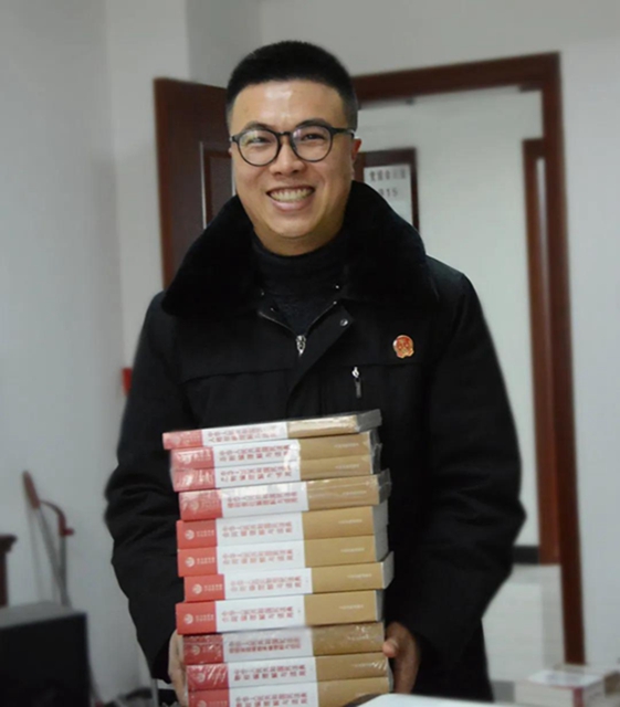 就地过年 | 江阳法官“充电蓄能”,备战《民法典》知识竞赛!(图20) 就地过年 | 江阳法官“充电蓄能”,备战《民法典》知识竞赛!(图20)