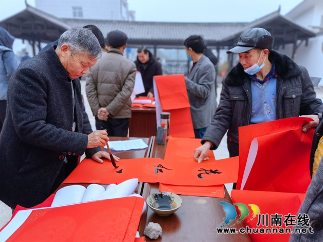 泸县立石镇:文化惠民进乡村,志愿服务薪火传(图1) 泸县立石镇:文化惠民进乡村,志愿服务薪火传(图1)