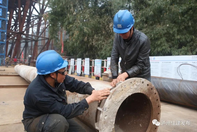 这些泸州住建人：春节不停工 就地过大年(图4)