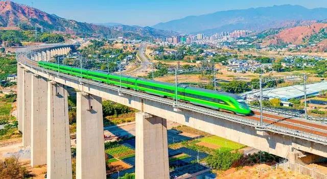 四川代表团建议:将宜西攀高铁纳入国家“十四五”铁路规划(图3) 四川代表团建议:将宜西攀高铁纳入国家“十四五”铁路规划(图3)