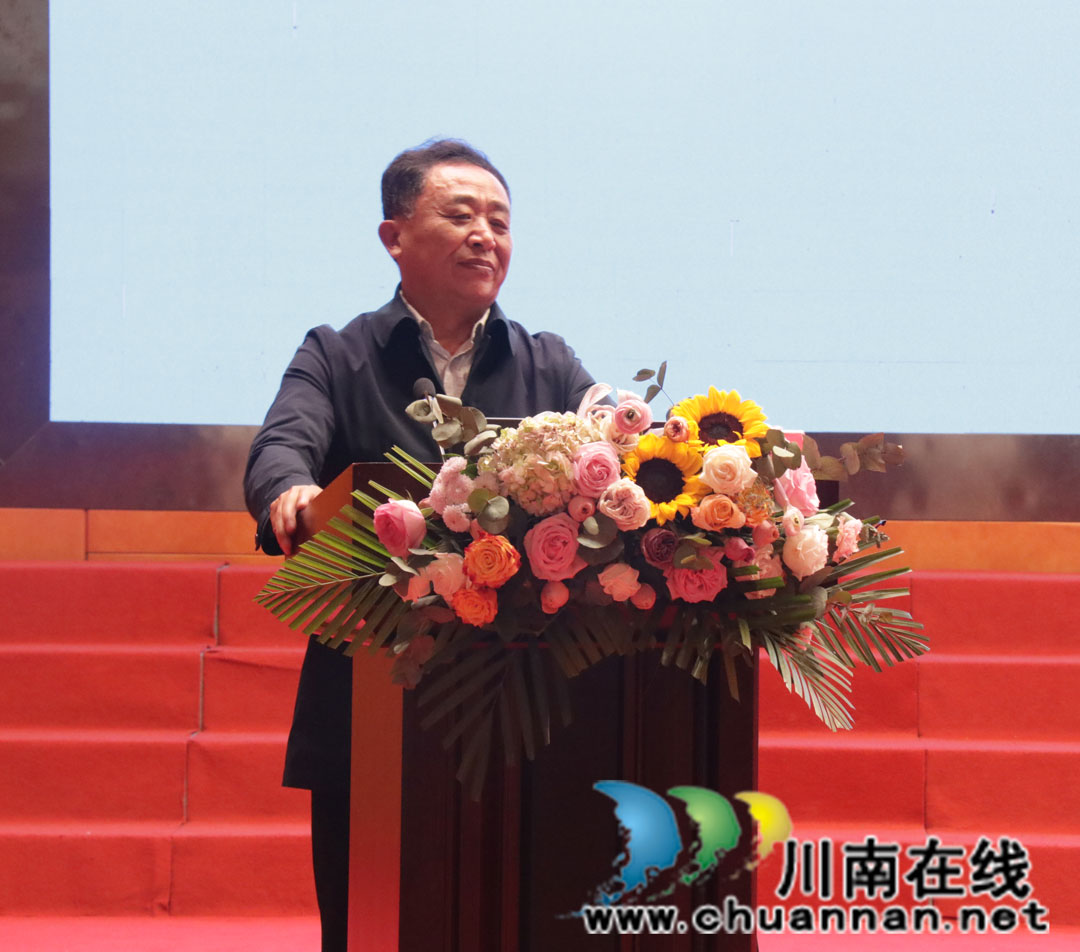 泸州市合江县：首届“笔架山大讲坛”开讲了！(图2)