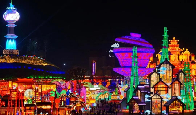 内江人看自贡灯会，与自贡市民同享优惠！(图1)