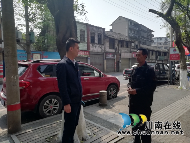 龙马潭区小市街道:化身江边“探照灯”,铁纪护航“禁渔令”(图2) 龙马潭区小市街道:化身江边“探照灯”,铁纪护航“禁渔令”(图2)