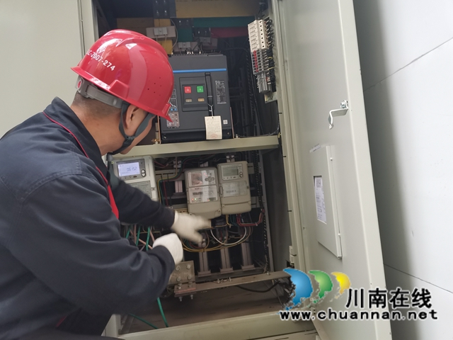 王小刚：泸州农村电工的“土专家”(图3)