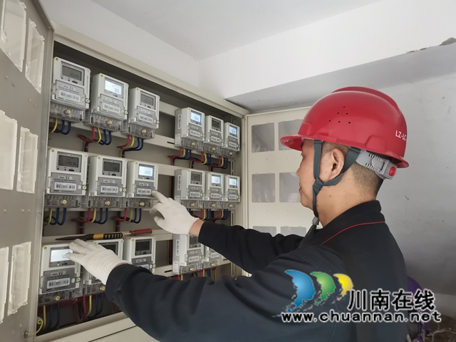 王小刚：泸州农村电工的“土专家”(图2)