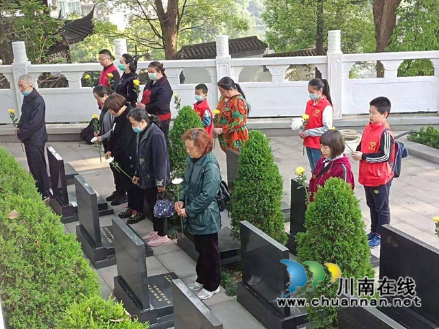 江阳区大山坪街道：红色基因代代传