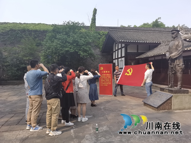 龙马潭区红星街道：学史缅烈守初心，红星闪闪跟党走(图2)