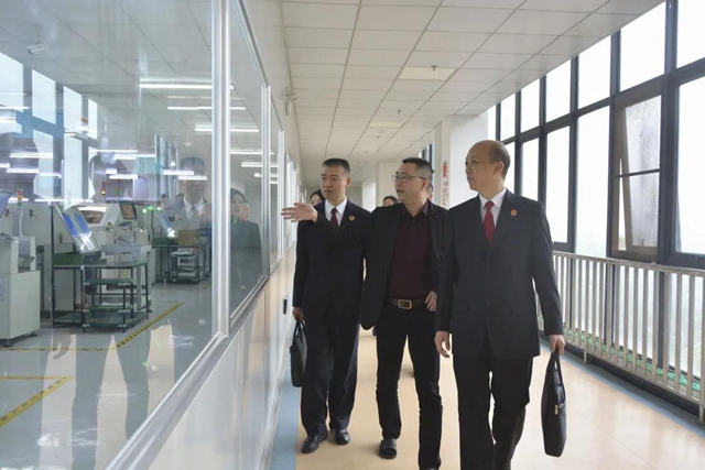 【我为群众办实事】江阳区法检两院送法进企业，为企业发展保驾护航(图4)