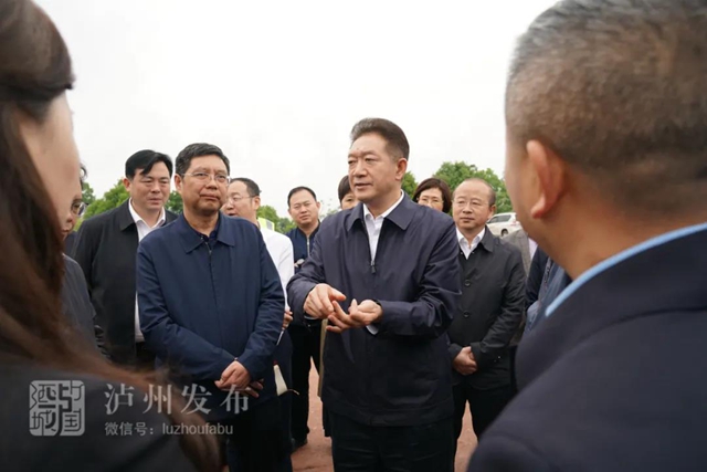 泸州市长杨林兴：把建成渝昆高铁泸州段这件人民期盼的大实事办好