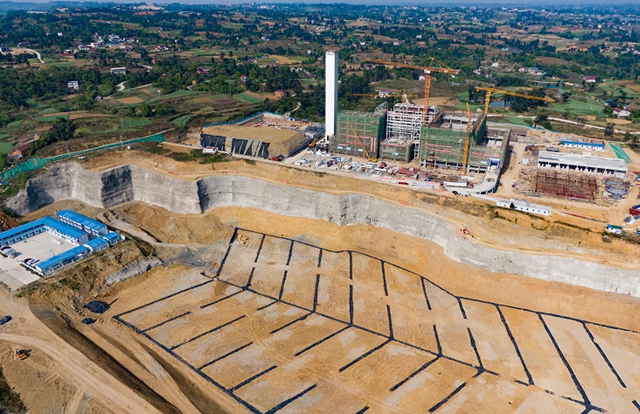 惊呆!内江造个“巨兽”,每天要“吞”600吨东西(图1) 惊呆!内江造个“巨兽”,每天要“吞”600吨东西(图1)