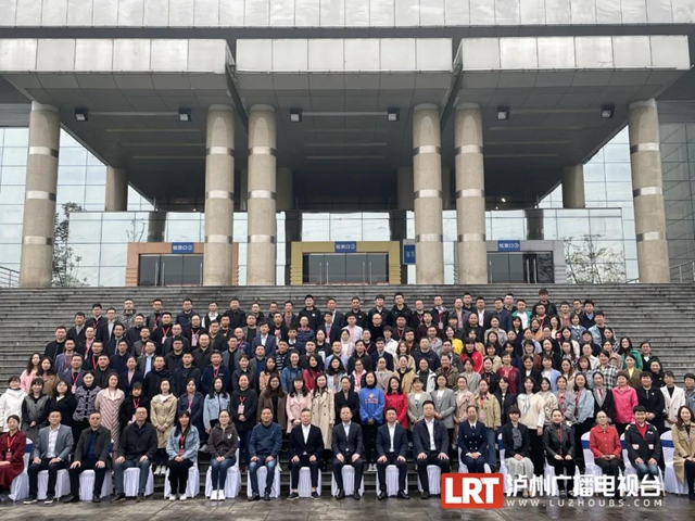 舌尖上的较量！全国品酒大师齐聚泸州，角逐52万元大奖(图5)