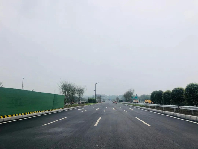 15分钟飙拢纳溪！泸州这个路段今日通车