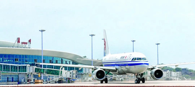 【酒博会上线 40余城直飞】泸州机场邀您同醉，为您护航！(图2)