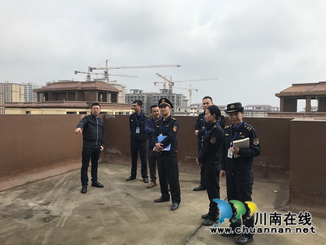 泸州市城管执法督查支队检查泸县2021年第一季度城管执法工作(图2) 泸州市城管执法督查支队检查泸县2021年第一季度城管执法工作(图2)