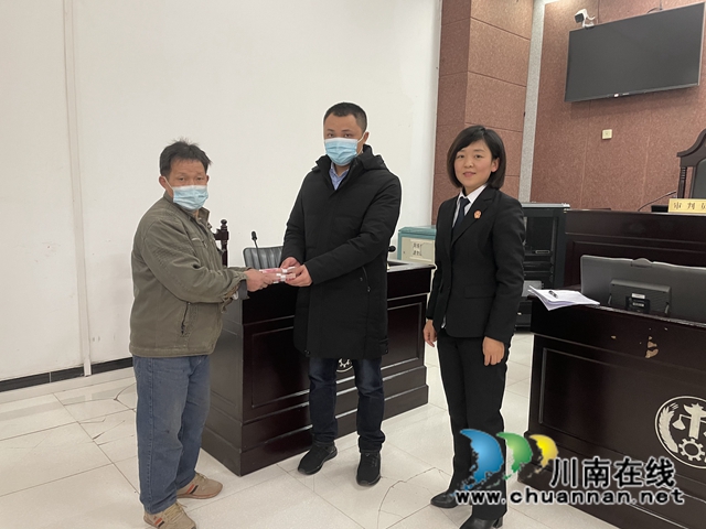 纳溪区法院:为民督促履行,小作为也有大情怀(图4) 纳溪区法院:为民督促履行,小作为也有大情怀(图4)