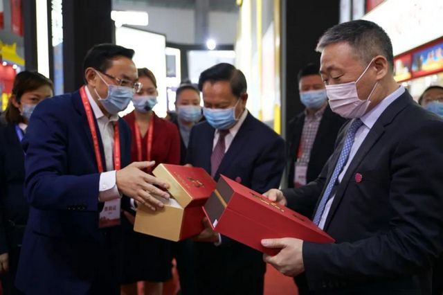 太好逛了！佳记酒亮相第16届酒博会 ，精彩多多，关注不断！(图3)