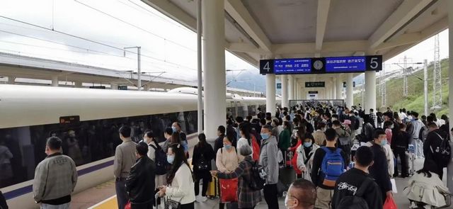 宜宾西站新增11趟列车，其中4趟环线高铁！最新时刻表……