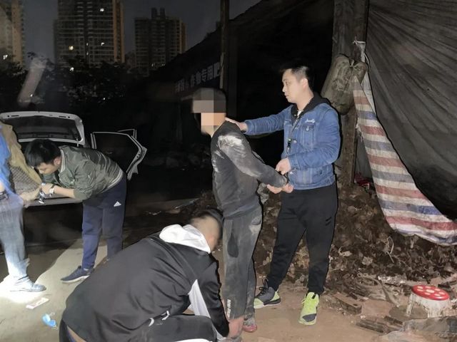 涉案500万！宜宾警方破获一起系列盗窃案！抓捕现场曝光……(图5)