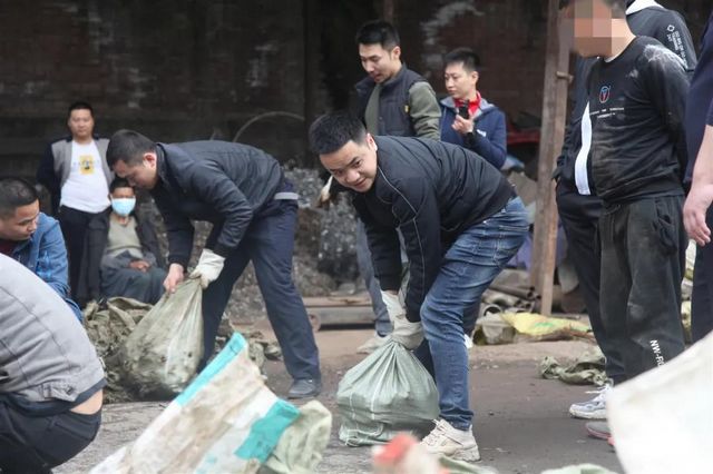 涉案500万！宜宾警方破获一起系列盗窃案！抓捕现场曝光……(图9)