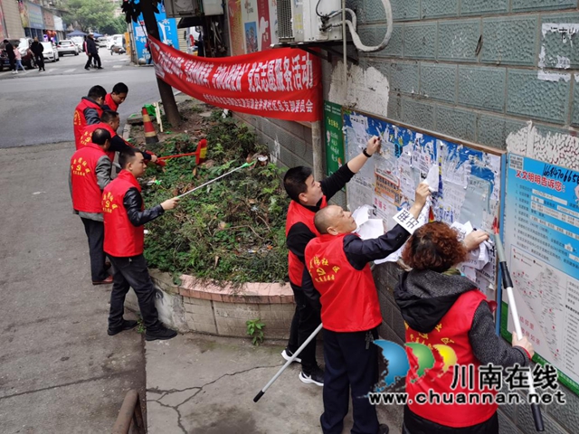 龙马潭区红星街道金井湾社区：亮身份做表率，守初心践使命