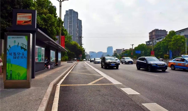 泸州市主城区新改造26座港湾式公交车站(图4)