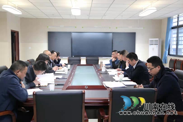 古蔺县政协、县委统战部赴金兰高中调研少数民族教育工作(图2) 古蔺县政协、县委统战部赴金兰高中调研少数民族教育工作(图2)