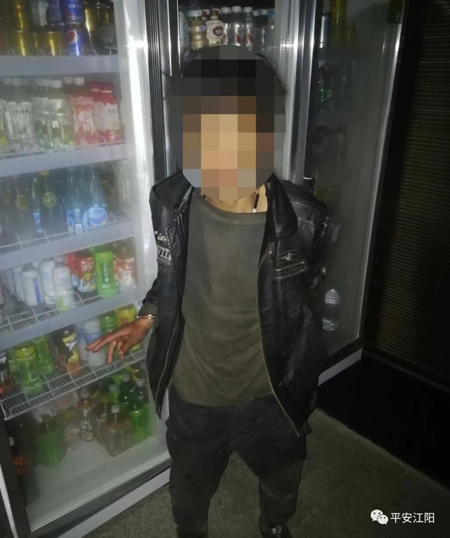 天赋用错了地方！泸州小偷动作神似默剧表演……(图6)