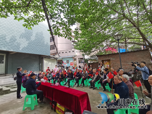 龙马潭区小市街道：听老兵讲抗美援朝的故事(图5)