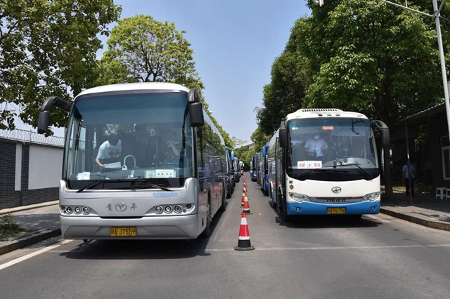 你贡献了多少？四川“五一”大数据：超1700万辆次车上高速；4天消费18.2亿元(图3)