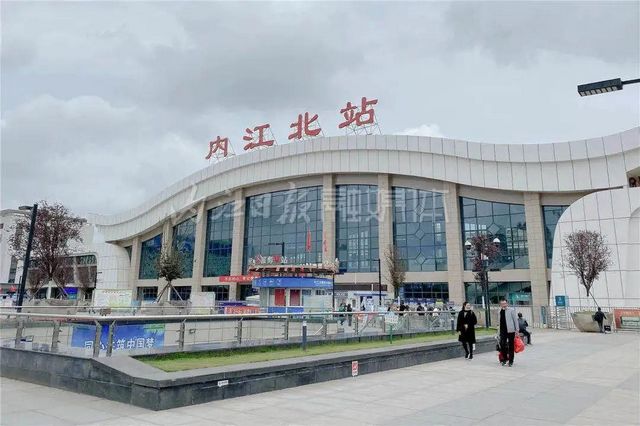 注意！5月18日-31日，这6趟加开高铁在内江、资中、隆昌停站