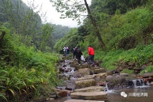 纪录片《航拍赤水河》云南镇雄县开工“起航”(图5)