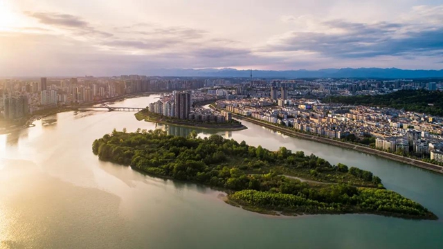 宜宾入选中国百强城市(图5)