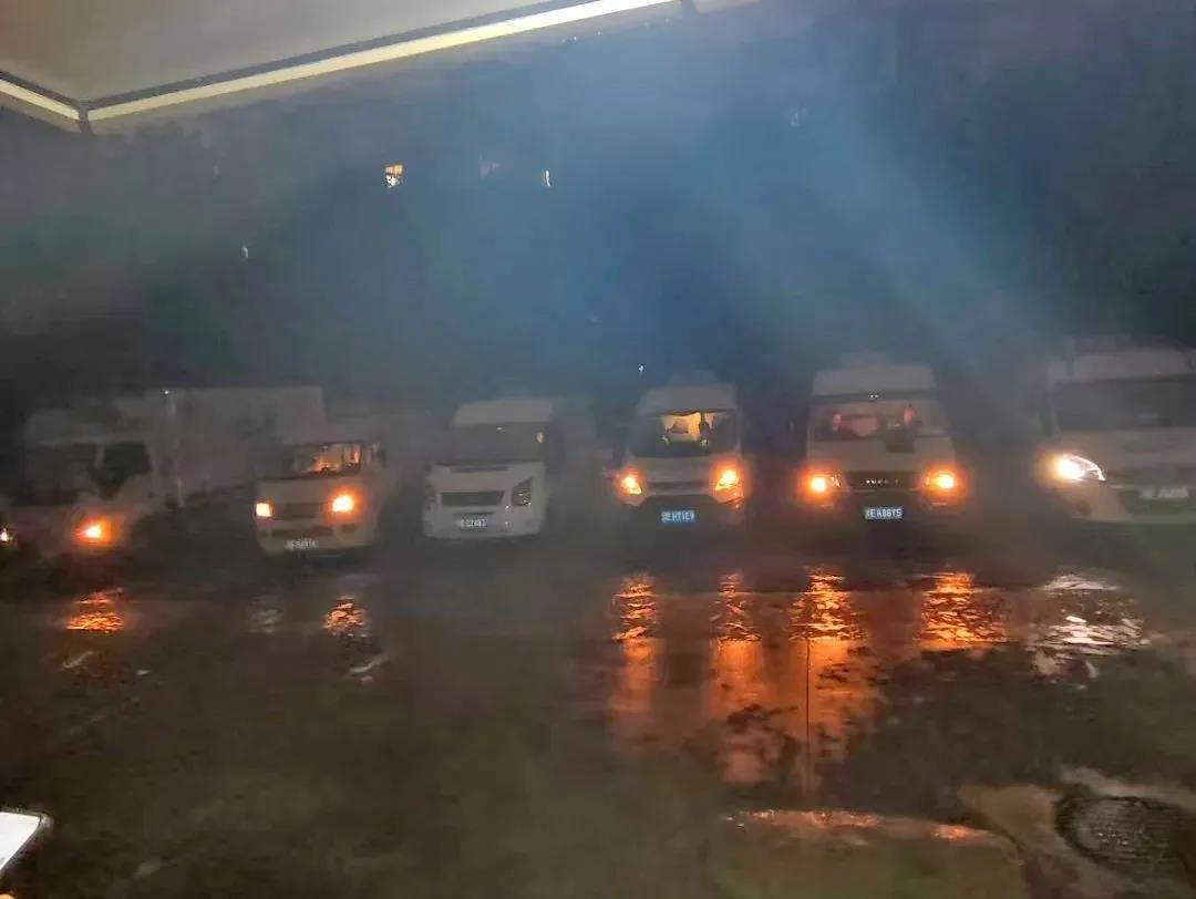 疾控人的不眠夜，只为第一时间把疫苗送到你身边(图3)