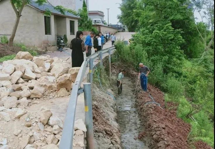 阳光问廉后，泸县福集镇这些村（社区）“一把手”被约谈(图2)