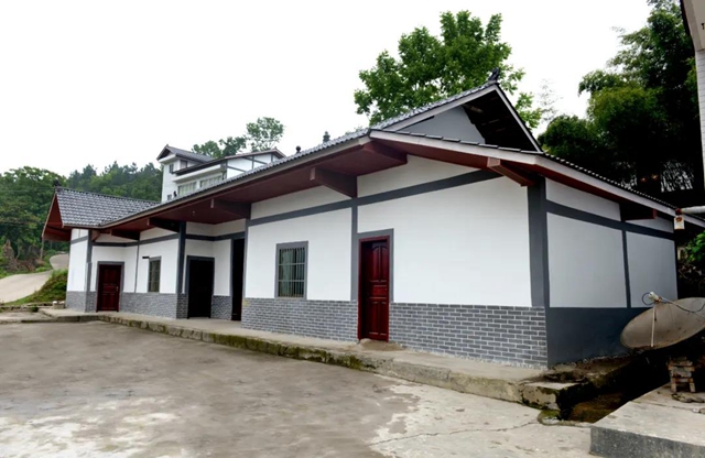 泸州市2992户农村危房改造全面开工(图1)