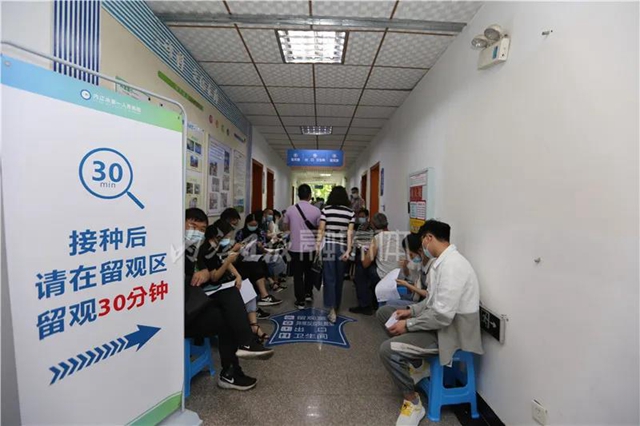 应接尽接！内江新冠疫苗第一针接种突破110万人！(图6)