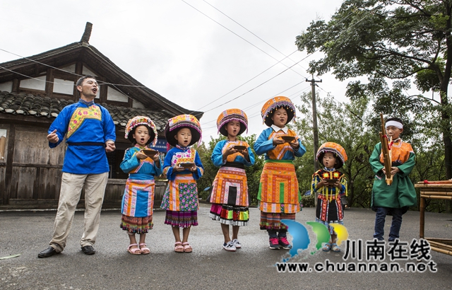 古蔺：游古蔺大黑洞，品苗家风情酒(图9)