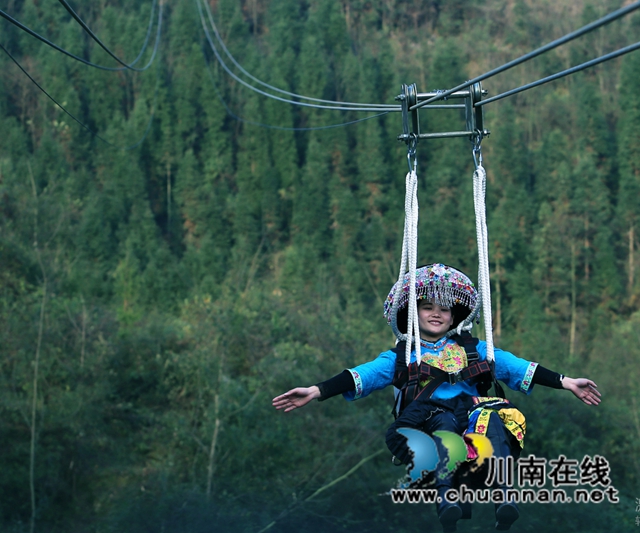 古蔺：游古蔺大黑洞，品苗家风情酒(图13)