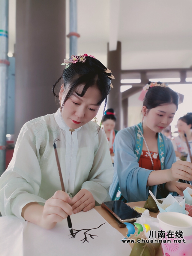 纳溪：着汉服、吃粽子、品茗茶……一场在网红公园的端午传统文化体验活动点燃“国潮热”(图11)