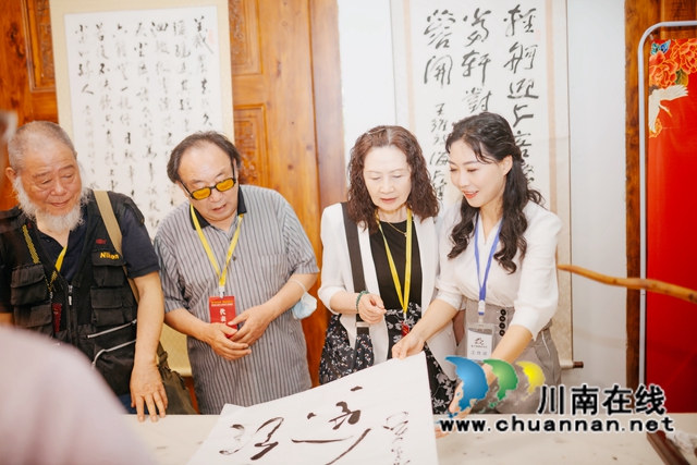 书画逢酒 笔墨飘香丨川中南七市老年书画联展会议代表采风沈子国酒庄(图25)