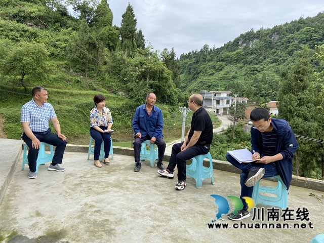 古蔺:“三步走”深入贯彻落实全省统战部长读书班精神(图2) 古蔺:“三步走”深入贯彻落实全省统战部长读书班精神(图2)