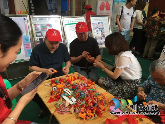 龙马潭区小市街道合道街社区开展“我们的节日-端午节”主题活动